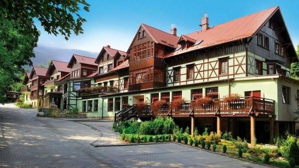 Hotel Artus w Karpaczu pord 7 polskich hoteli nagrodzonych HolidayCheck Award 2017